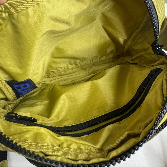 BAGGU Avocado Green Nylon Belt Bag Fanny Bag Black Strap Spellout - Picture 4 of 12